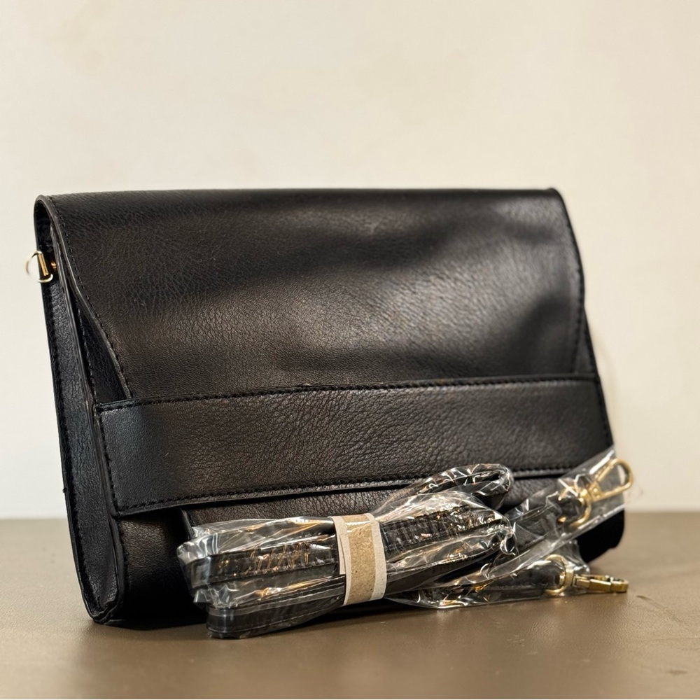Summer & Rose Classic Black Vegan Leather Crossbody Clutch Purse